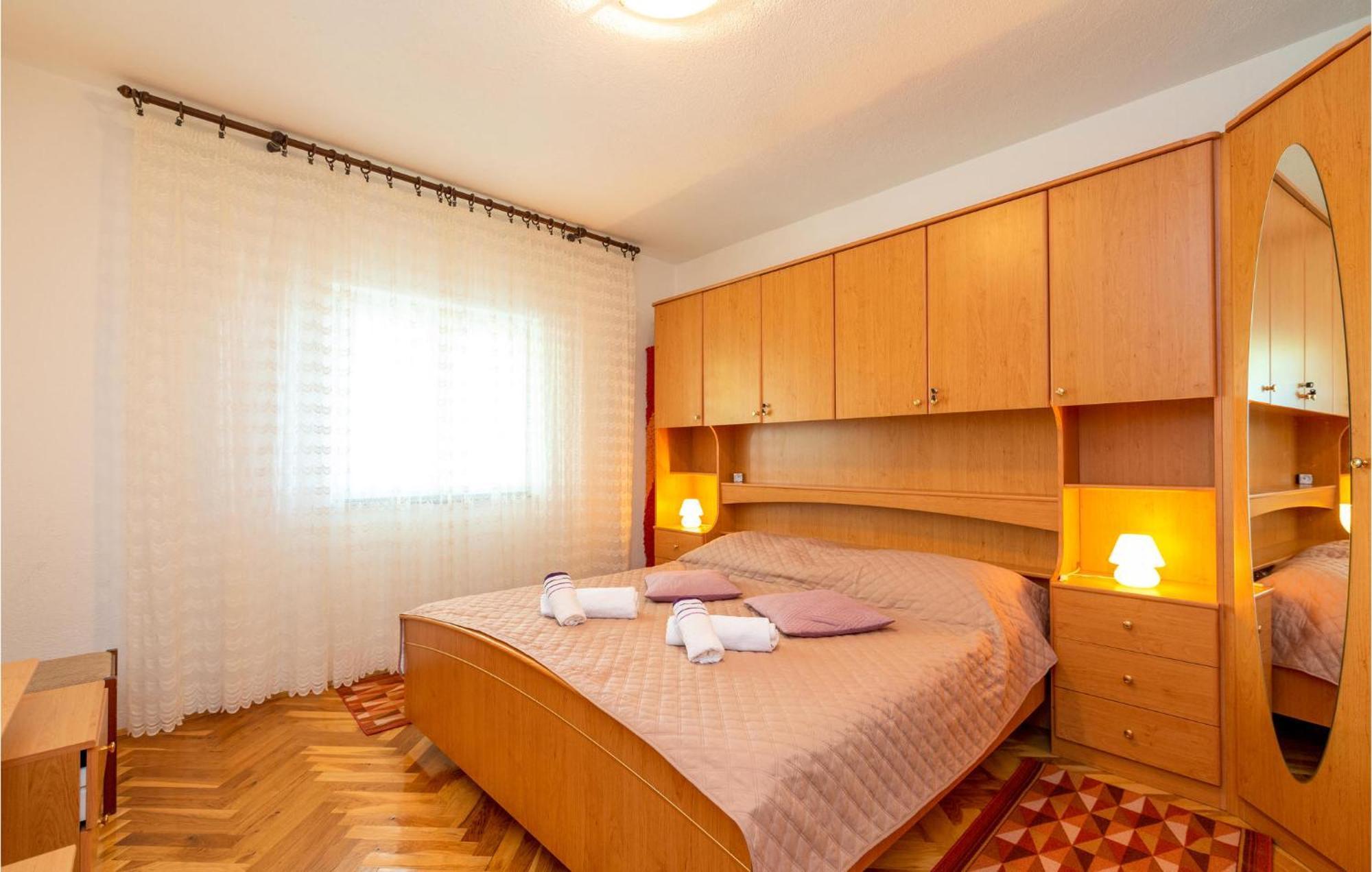 Lovely Apartment In Rovanjska With House Sea View Exterior foto